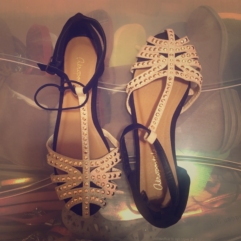Flats/sandals